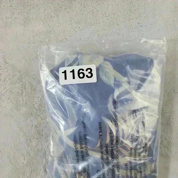 Tommy Bahama Short Sleeve Silk Button-Up Floral Shirt Blue Sz 2XL XXL - Picture 8 of 8